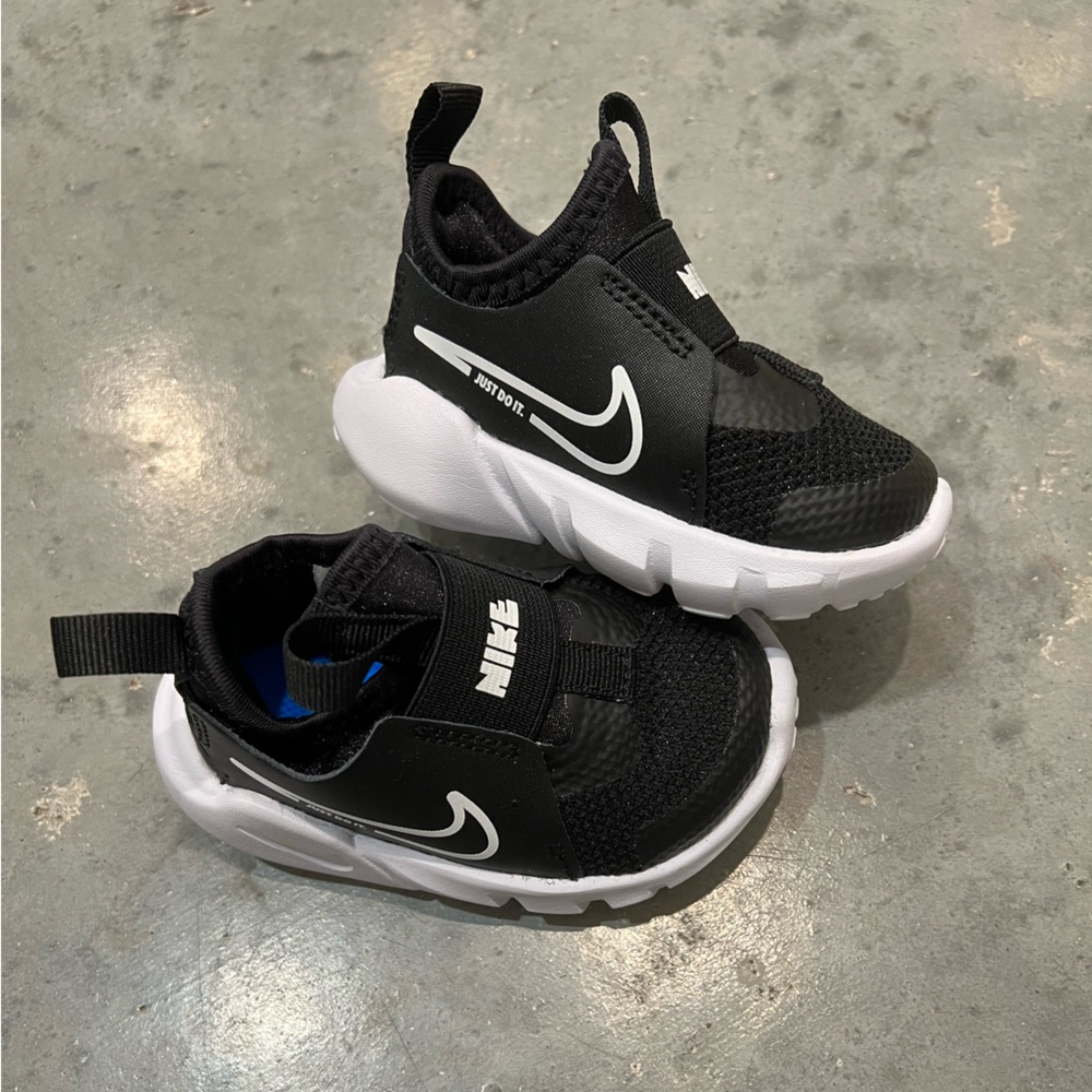 Baby/Toddler Nikes **NWOT
